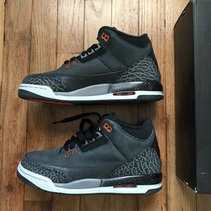 Brand new unworn Jordan 3s